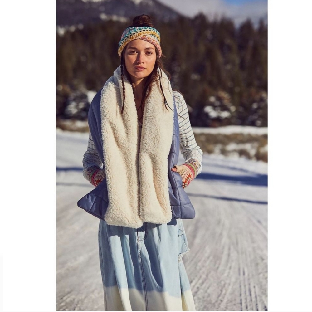 Free People Movement Downhill Puffer Scarf